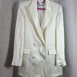 Zara Women's Ivory Double-Breasted Blazer